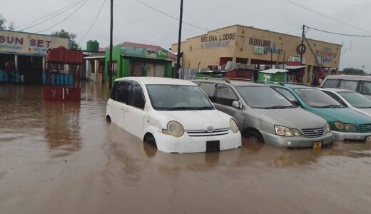 Flash floods hit Salima (see photos)