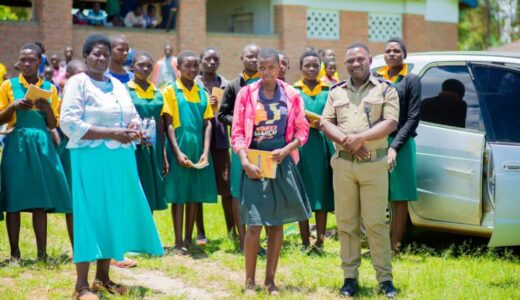 APOLISI NDI ABALE ATHU:  Dedza Police Officer Cassim Manda Donates to Female Learners