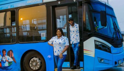 Couple Take Their Pre-Wedding PHOTOS Inside A Bus Where They First Met