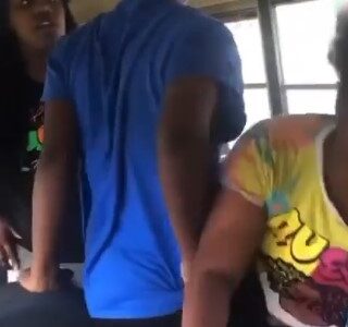 Watch|| Teenager invites his mum and sister to fight one boy but he beats 3 of them