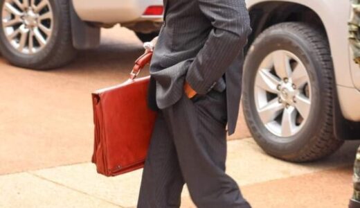 Bwato Satsitsilana Pakati Pa Nyanja- Micheal Usi Wauza MCP