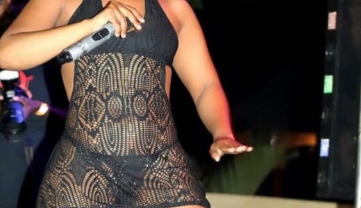 Malawi Blocks South African ‘Half Naked’ Dancer Zondwa