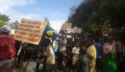 Mulanje Residence Demonstrate Against Govt Over Corruption And High Cost Of Living
