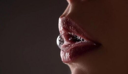 Experts warn against using saliva during s*x