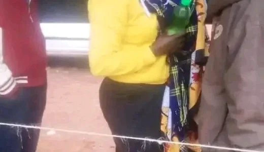 Funny Things That Kenyans Have Been Captured Doing on Camera During Voting (Photos)