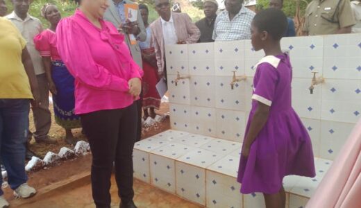 Water Minister Abida Mia hails World Vision for solar powered water system project in Ntcheu