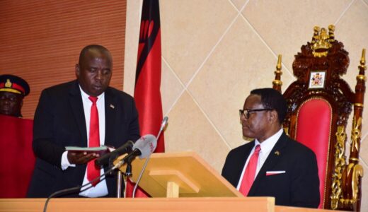 Malawi facing worst economic crisis in decade, admits Chakwera