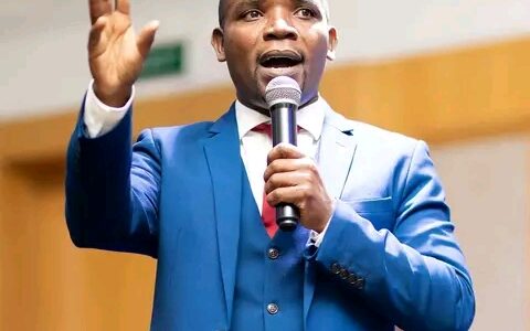 Musician Billy Kaunda consoles survivors of Tropical Cyclone Freddy