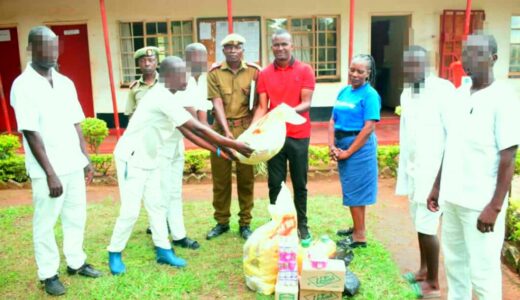 Maula prison inmates get an Easter treat