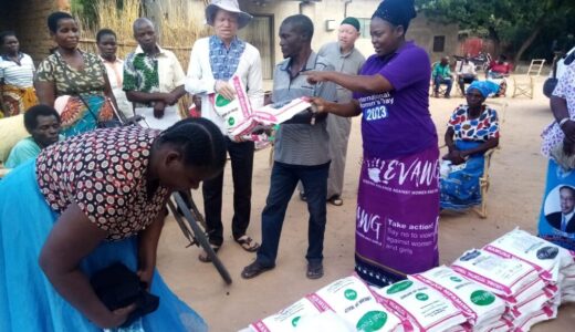 DPP’s MP GANDA POWERED BY ONJEZANI KENANI: distributes relief materials to disabled persons, flood victims in Nsanje