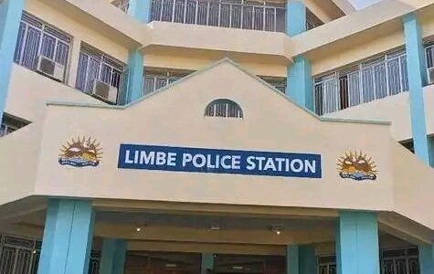 Man donates MK 110, 000 to Limbe Police