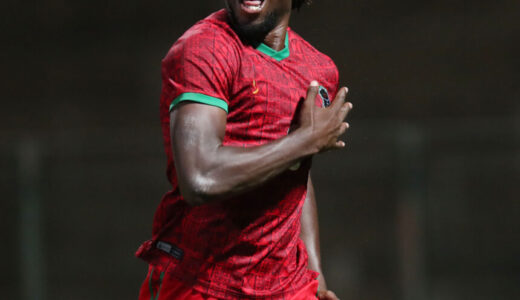 WALTER RISES AGAIN: Flames set new unbeaten run record