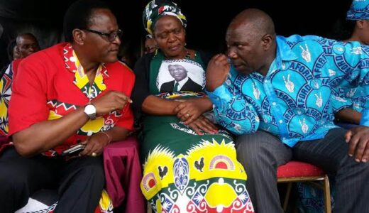 Feteleza sitigula ngati chitumbuwa, Chihana tells Chakwera