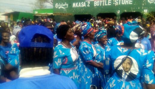 Nankhumwa’s whistle stop tours underway in Blantyre (see photos)