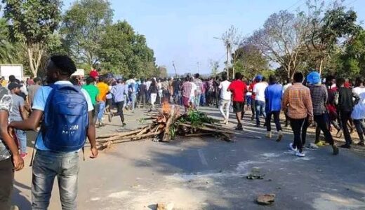 Mzuni students attack, rob journalist during fees must fall unrest