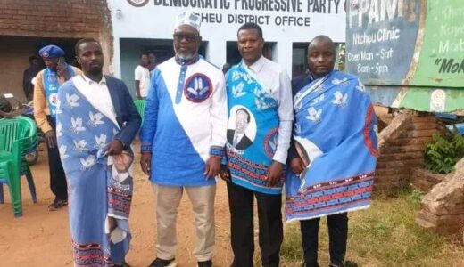 Chala M’mwamba! Chala M’mwamba!: Nduna Yakale M’busa Malison Ndau wabweranso ku DPP