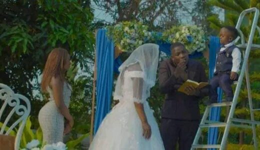 Tall Lady Gets Married To Short Guy, Uses Ladder To Get A Kiss, Pictures Go Viral (See Photos)