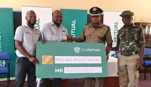 Old Mutual donates K6 million to Malawi Police