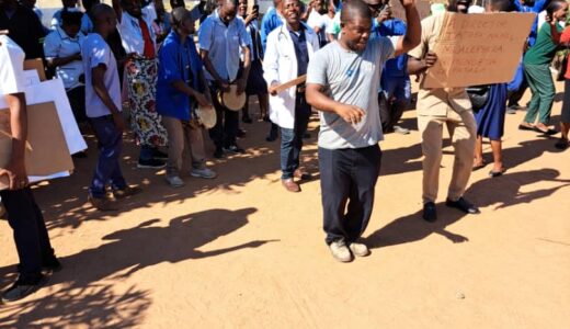 Pirimiti Hospital Health Workers Down Tools In Zomba
