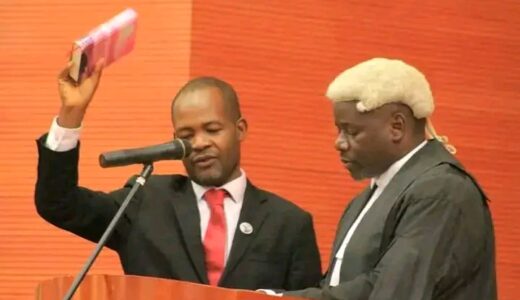 WILLARD GWENGWE SWORN IN: as Chimwendo Banda urges him to be true servant of the people