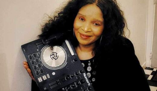 FRIEND IN NEED: Liverpool based Malawian DJ Chaz donates K0.5 million worth items to Cyclone victims