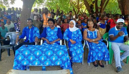 AFORD SHAKES LOWER SHIRE: Promises to turn Malawi into food basket