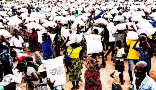 GOOD SAMARITAN: Prophet Bushiri takes maize donation to Nsanje