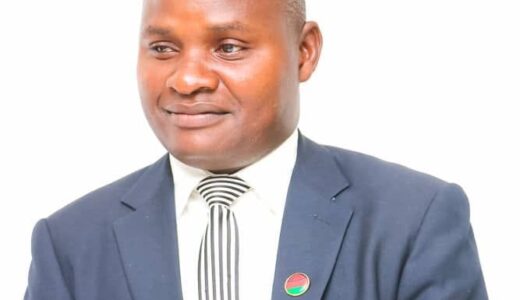 Teachers urged to get professional license